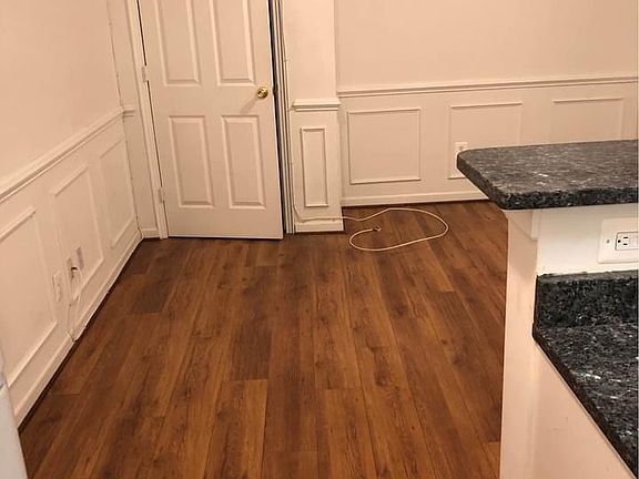 5th image of 401 S Courthouse Rd APT 3