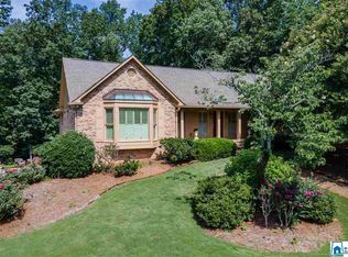 1166 Cheval Ln, Vestavia, AL 35216