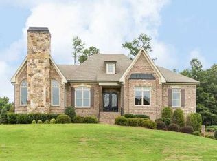 1800 Angus Lee Dr, Lawrenceville, GA