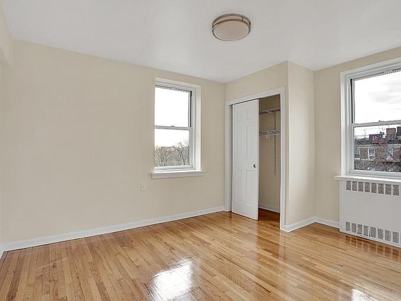 5th image of 5550 Netherland Ave APT 5A