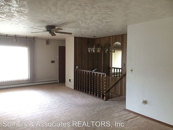 4th image of 217 Dunbar Ave