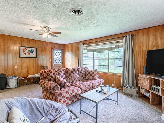 4th image of 1107 Worthshire St