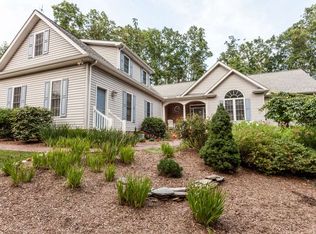 384 Richardson Dr, Louisa, VA 23093
