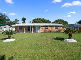 145 River Dr E, East Palatka, FL 32131