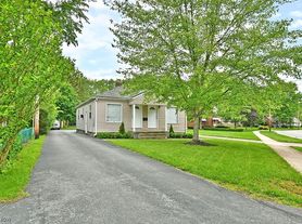 1545 & 1547 Tod Ave NW