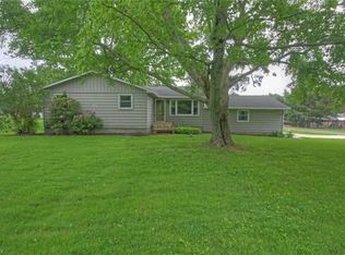 166 Case Rd, Beloit, OH 44609