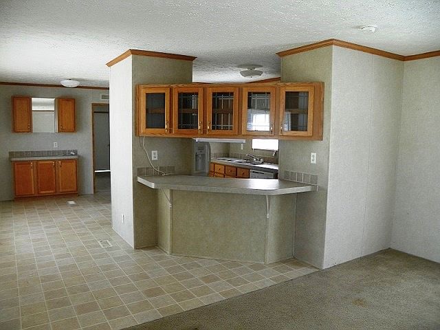 2nd image of 292 Spring Cir