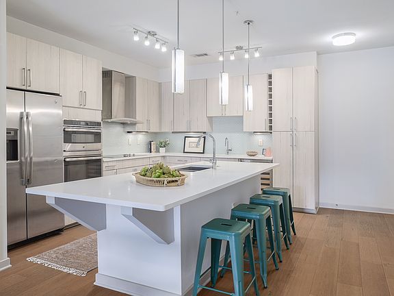 5th image of 3600 S Lamar Blvd #100