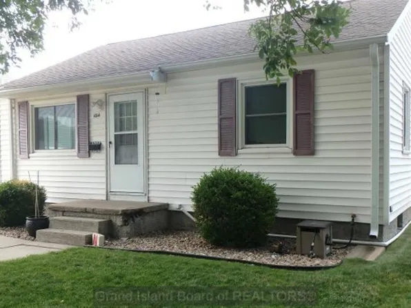 1014 S Vine St, Grand Island, NE 68801