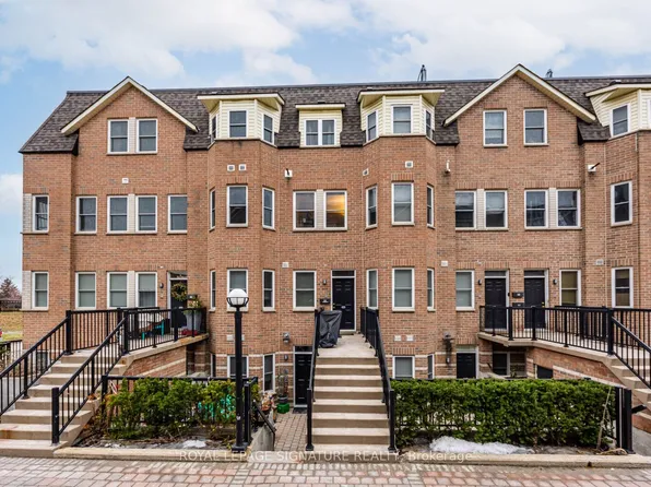 760 Lawrence Ave W #121, Toronto, ON M6A 3E7