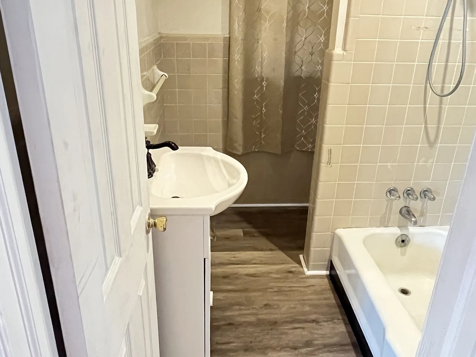 4405 Main Street - 1 — Photo 3