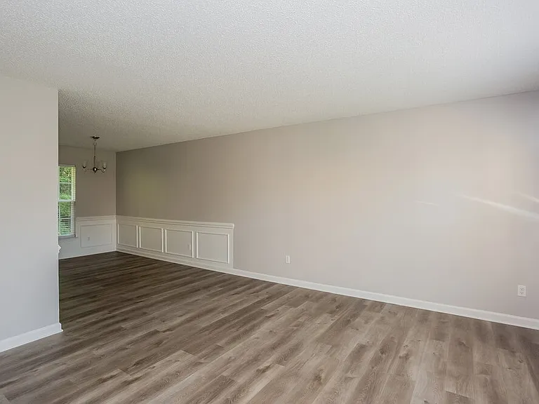 3042 Willamette Valley Dr — Photo 6