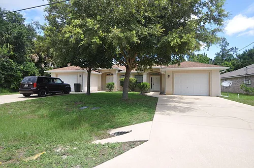 69 Rose Dr #B Photo 1