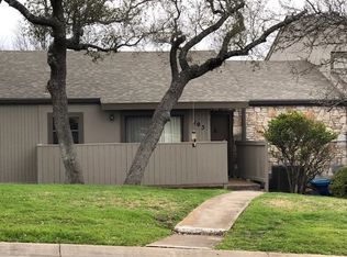 1845 N West Ln, Kerrville, TX 78028