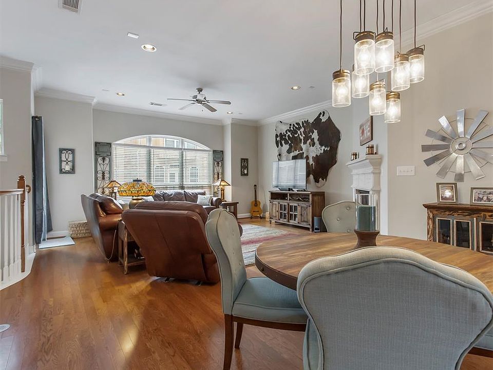 1st image of 26 Versante Ct