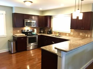 438 Treeside Dr, Stow, OH 44224