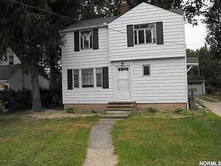 1st image of 26180 Briardale Ave