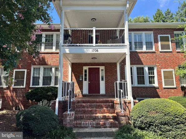 1706 Dewitt Ave APT C, Alexandria, VA 22301