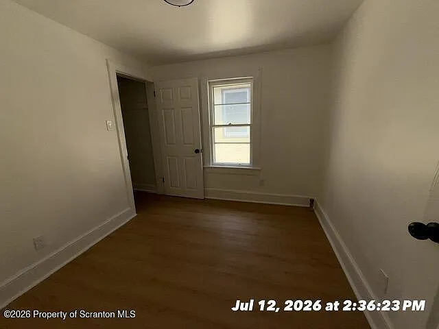 1427 N Main Ave — Photo 14