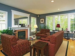 23 Carthay Cir UNIT 23, Newton, MA 02461