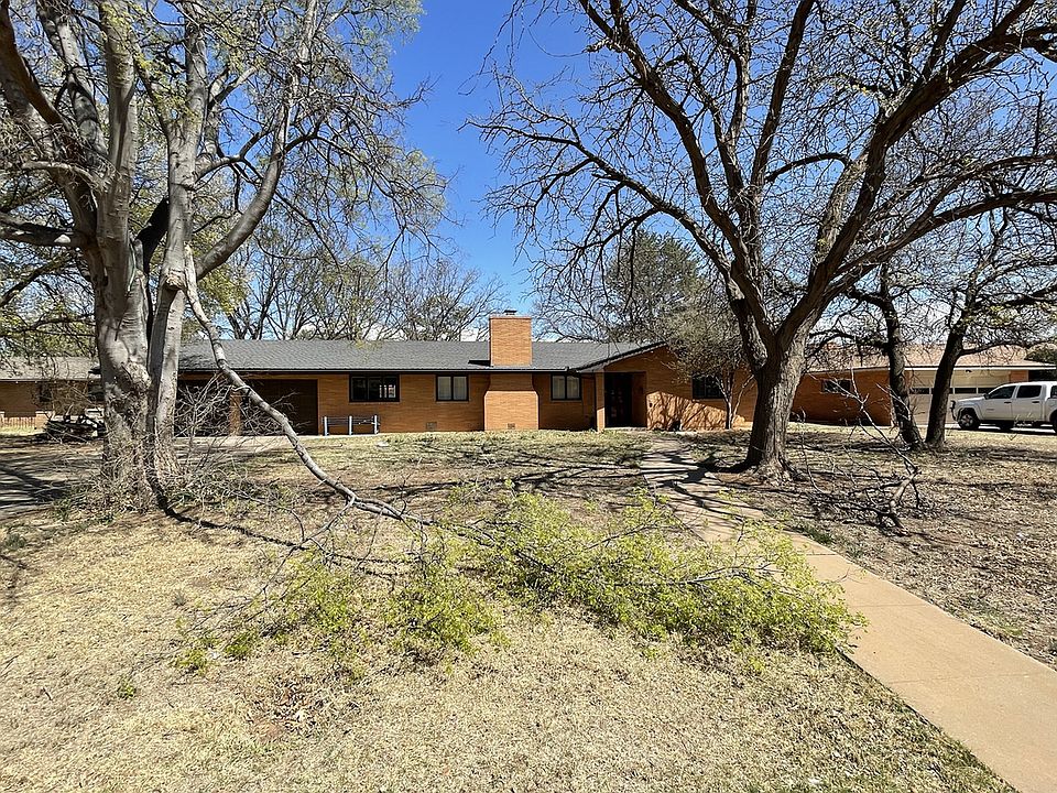 1118 Zephyr St, Plainview, TX 79072 Zillow