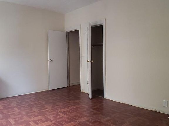3rd image of 1104 Manor Ave APT 2D