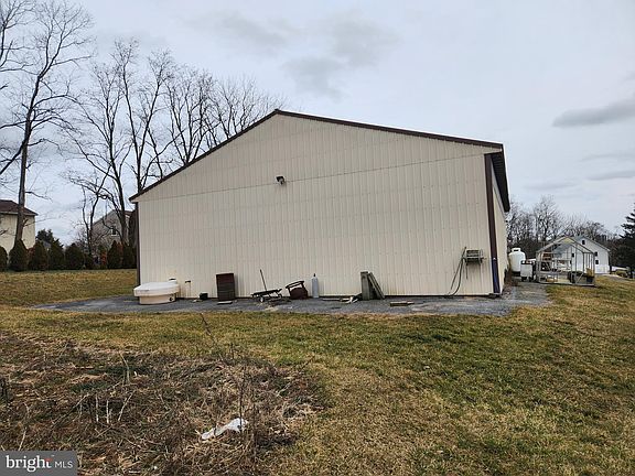 2nd image of 243 E Main St