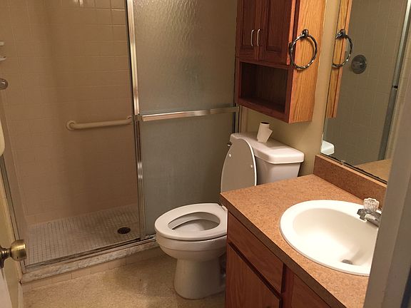 5th image of 1130 E 10th Ave