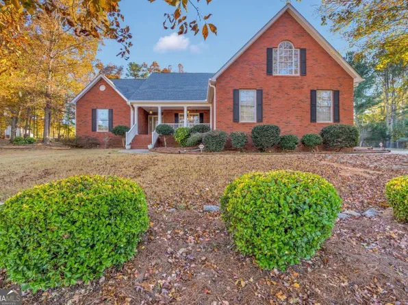 523 Barhams Ridge Dr, McDonough, GA 30252