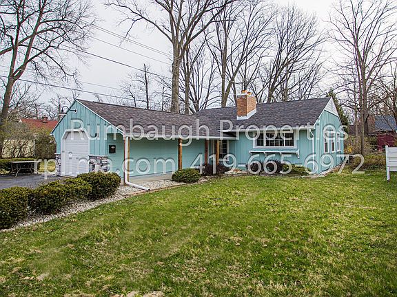 2nd image of 150 N Pears Ave