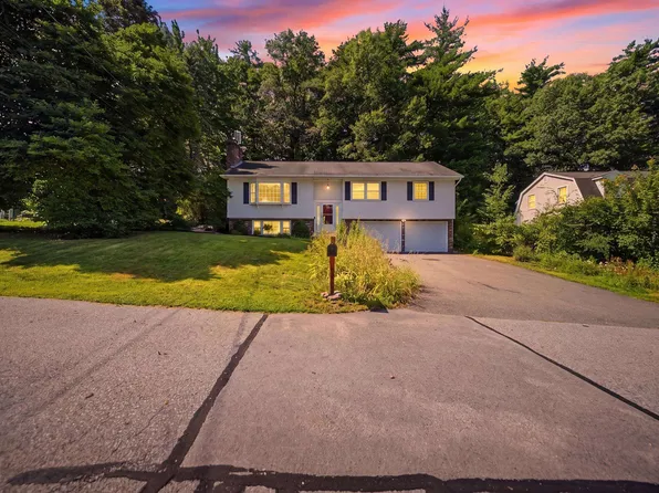50 Catalina Lane, Nashua, NH 03064