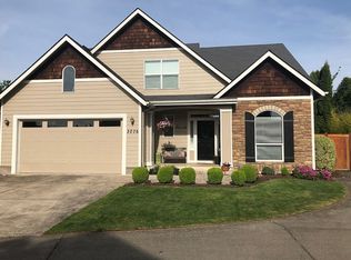 3076 Willakenzie Rd, Eugene, OR 97401