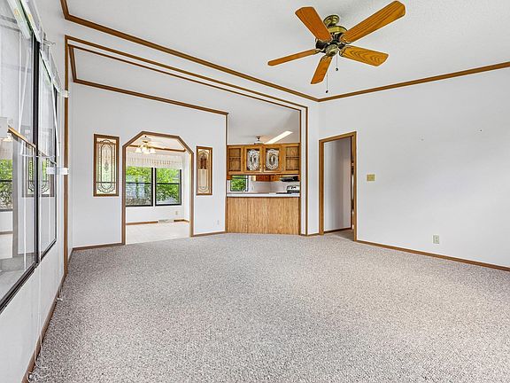 3rd image of 4823 Schoen Rd #109