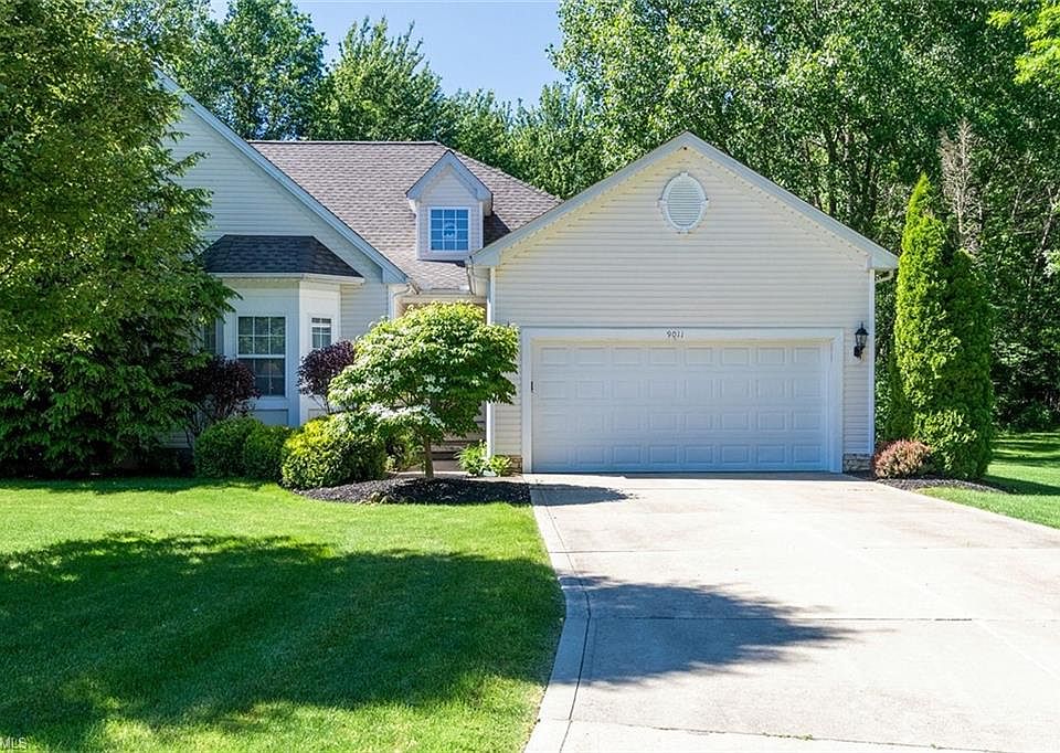1st image of 9011 Arden Dr