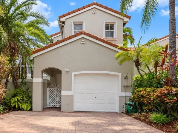 1601 Yellowheart Way, Hollywood, FL 33019