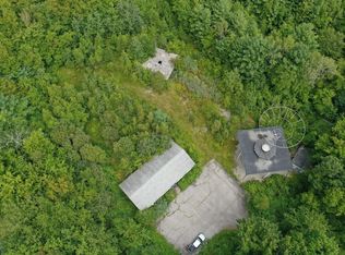 27 Douglas Rd, Webster, MA 01570