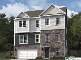 120 Winding Rd, Easton, PA 18040