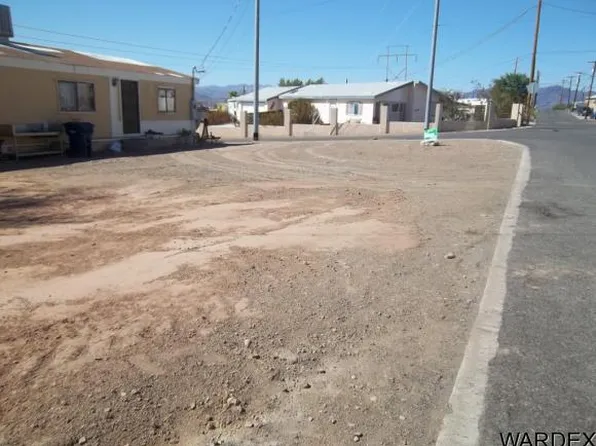 31814 Treasure Rd, Parker, AZ 85344