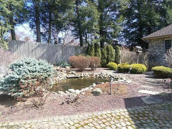 5th image of 601 Hill Blvd
