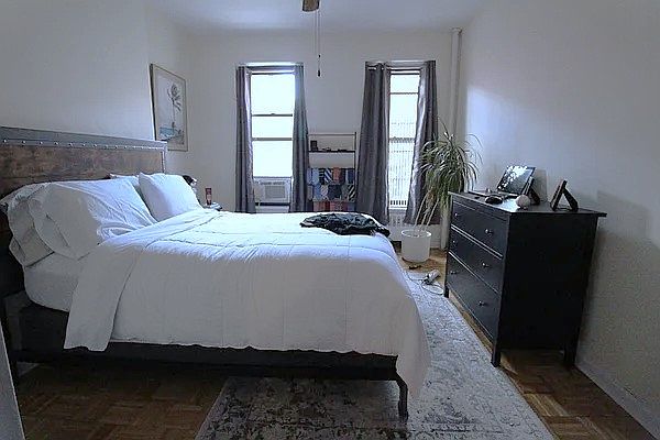 1st image of 106 W 96th St APT 2D