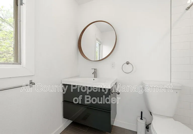 2702 6th St — Photo 19