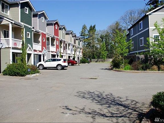 2nd image of 5213 Solberg Dr SW #A