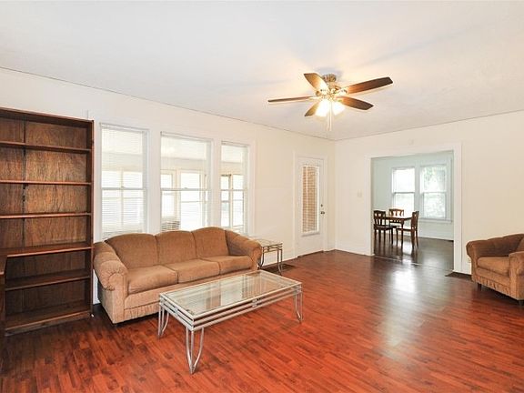 5th image of 306 N Lincoln Ave