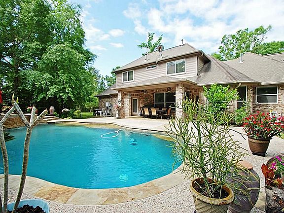 Another view of pool