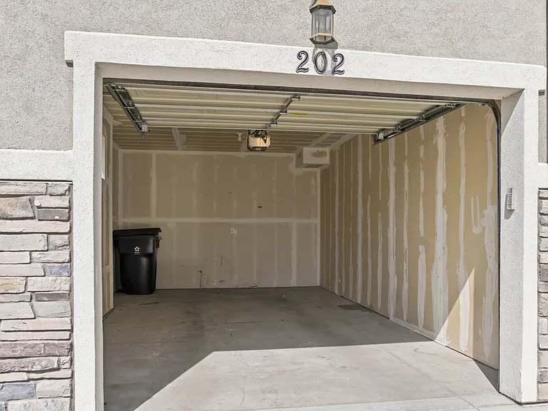 1836 W Terra Vista Ln — Photo 18