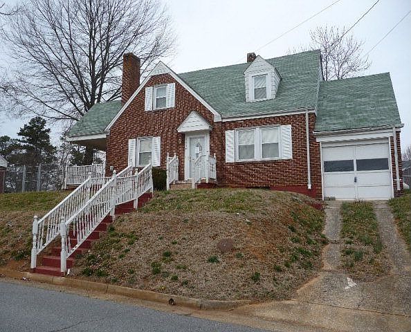 1st image of 1110 Askin St