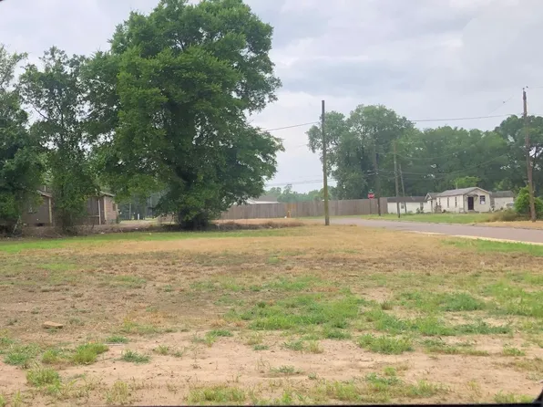 723 Prince St, Texarkana, AR 71854