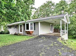 283 Barnstable Rd, Carlisle, PA 17015