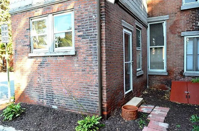 1304 Delaware Ave — Photo 22