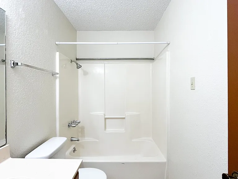 1504 Jefferis Ave — Photo 21